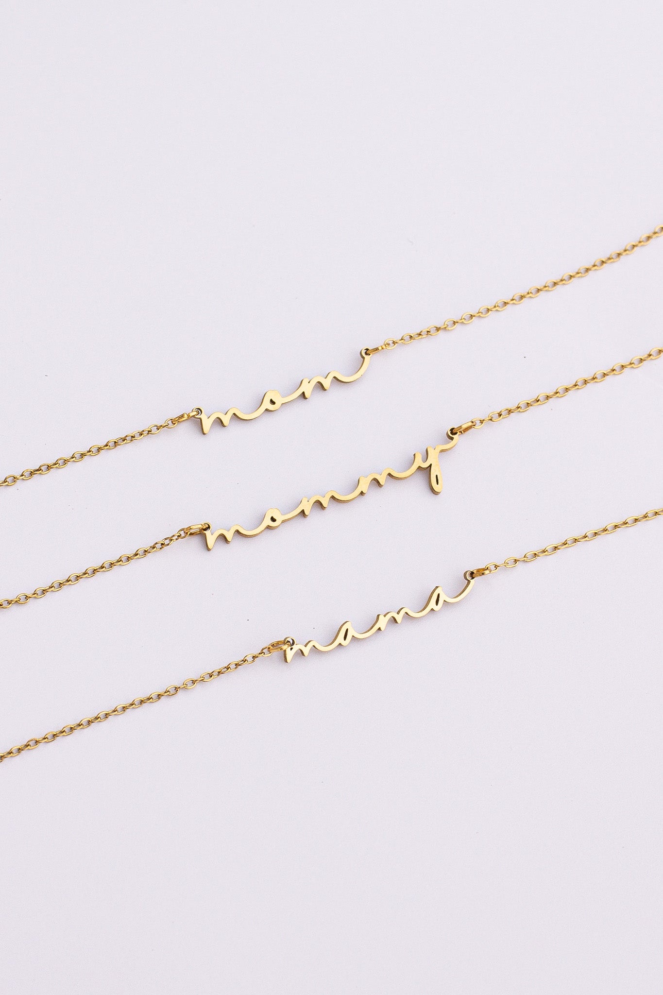 "Mama" Necklace