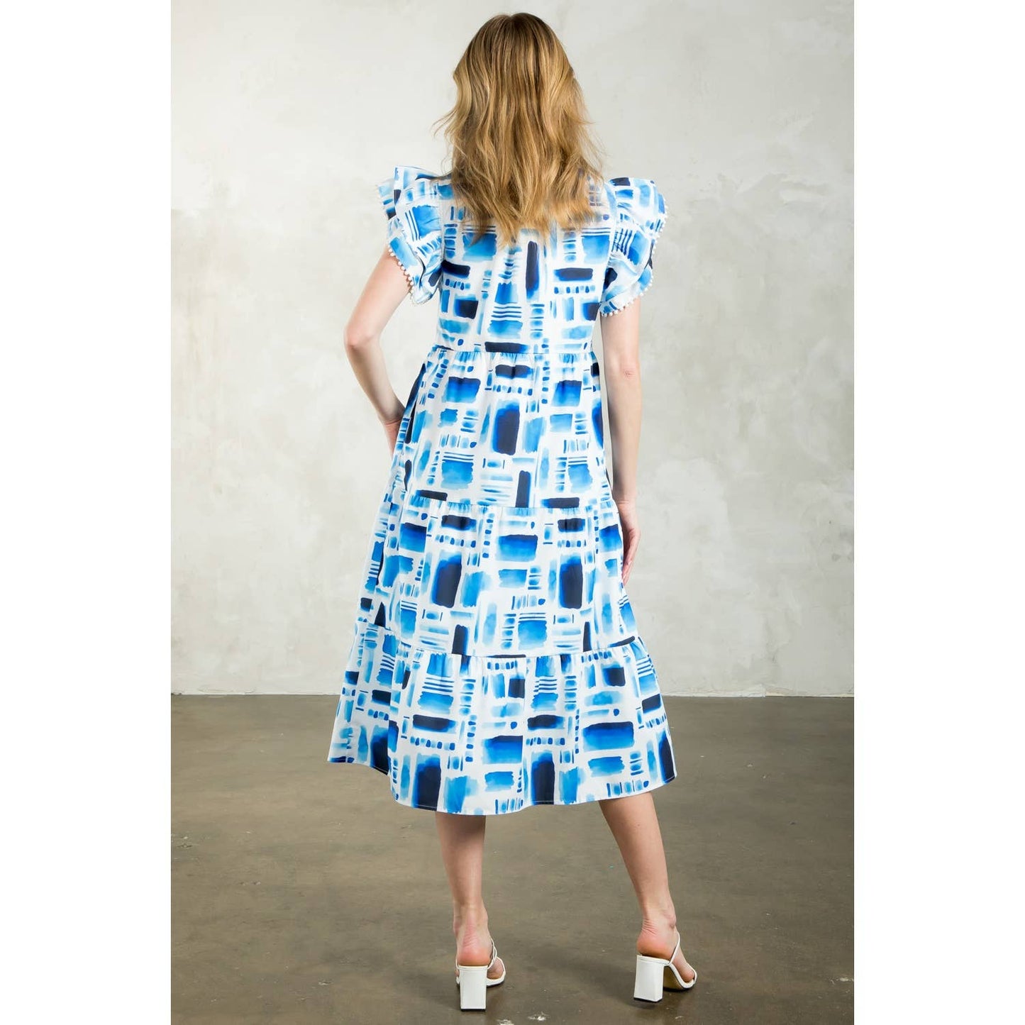 GRACELLE- Flutter Sleeve Print Tiered Midi Dress