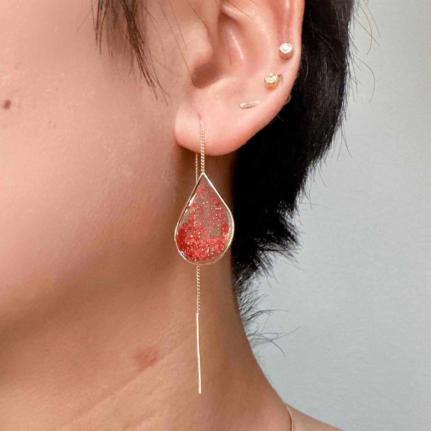 Hồng Phúc - Red Glitter Gold Threaders