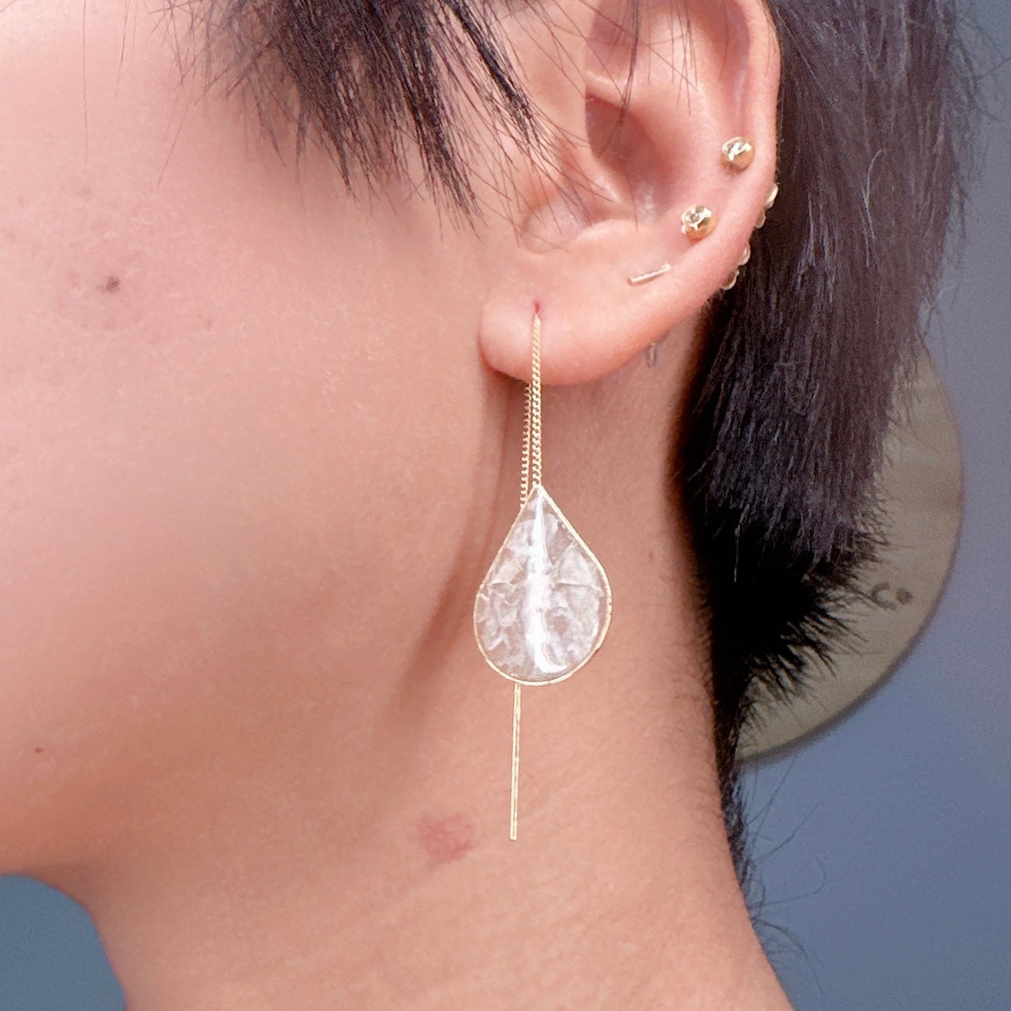 Cẩm - White Marble Gold Threaders