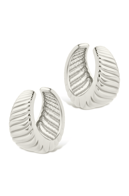 Beth Twisted Croissant Ear Cuff