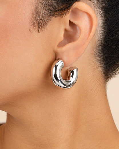 Wynonna Polished Tube Hoop Earrings