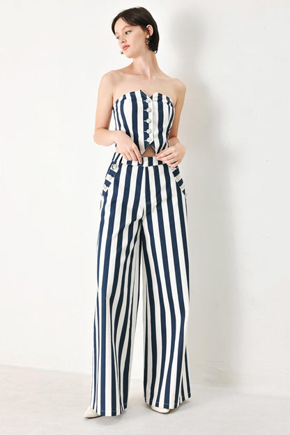 NAVY BLOSSOM WOVEN PANTS