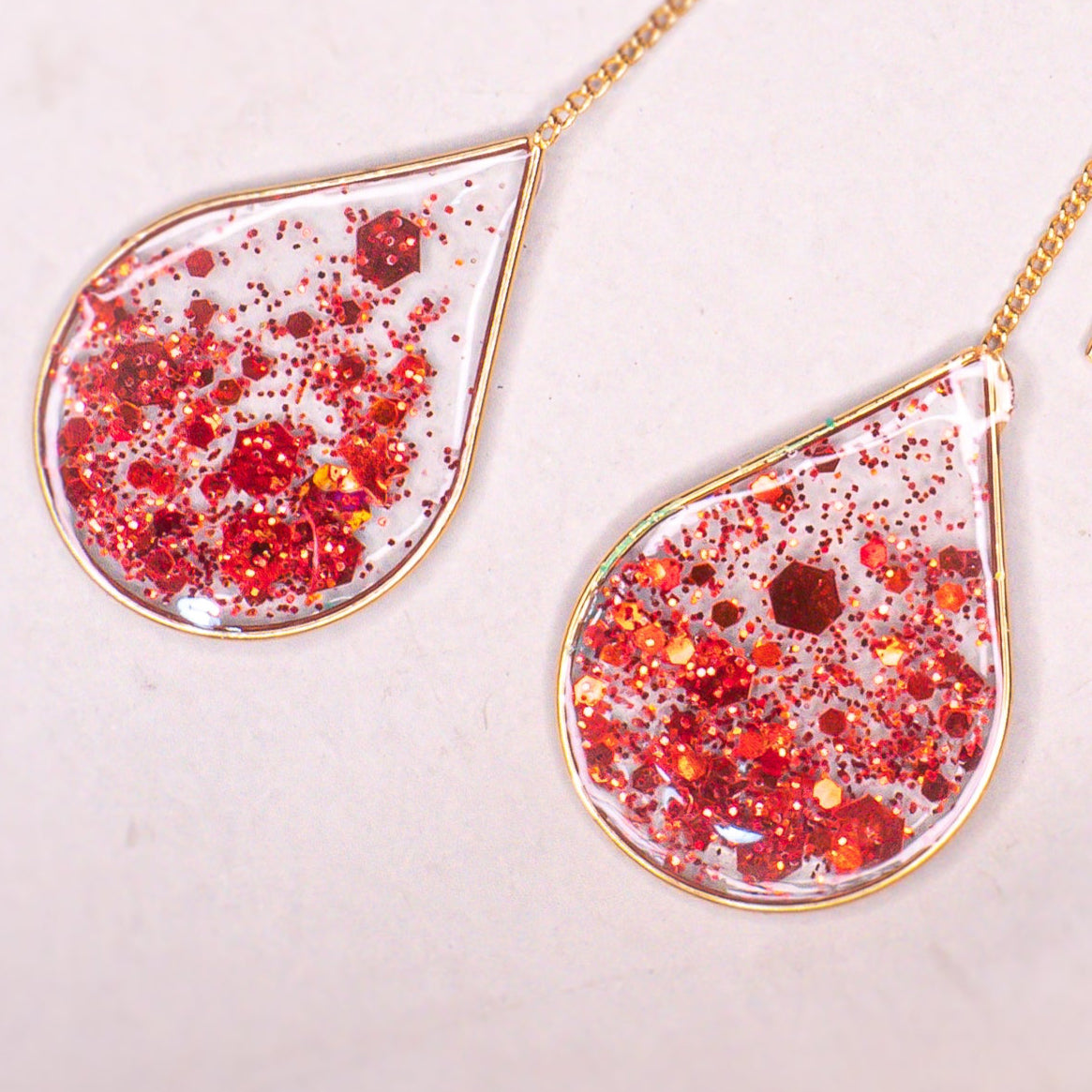 Hồng Phúc - Red Glitter Gold Threaders